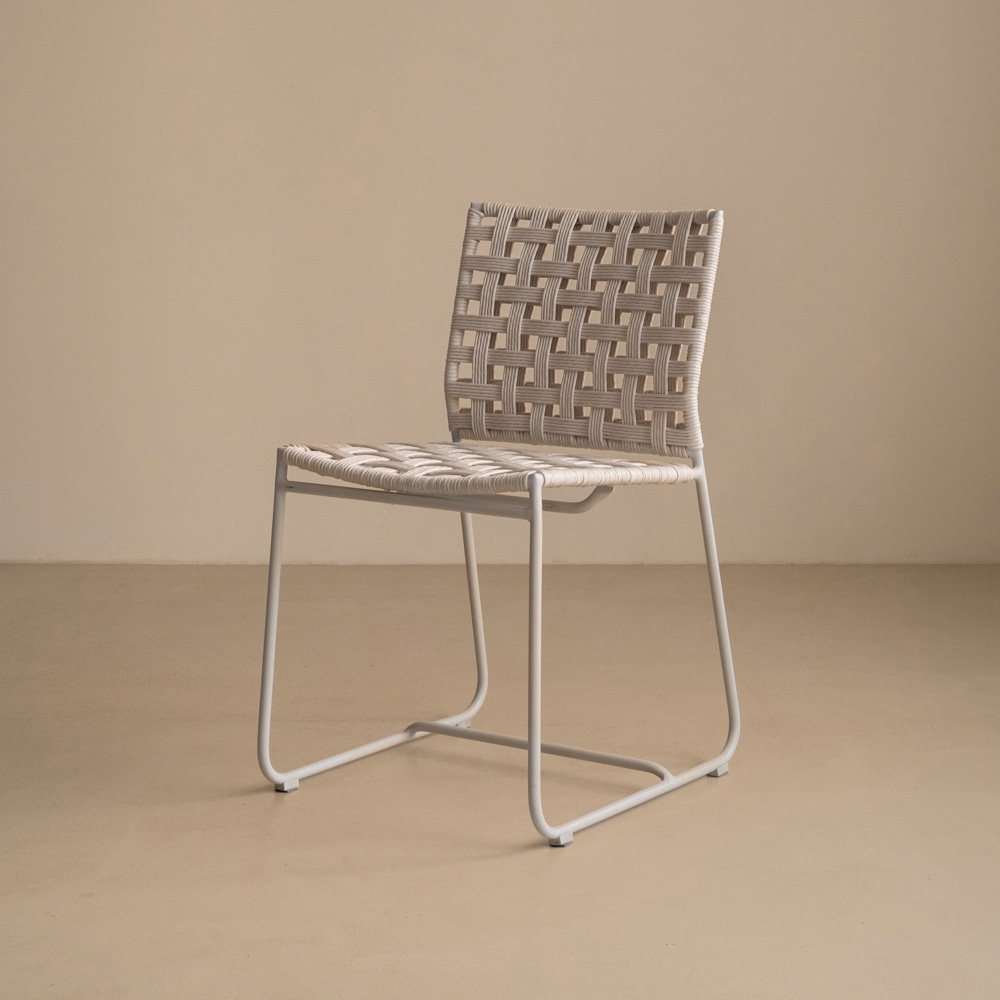 Square side chair (Chalk)