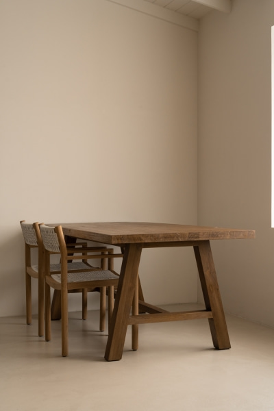 Maison Dining Table